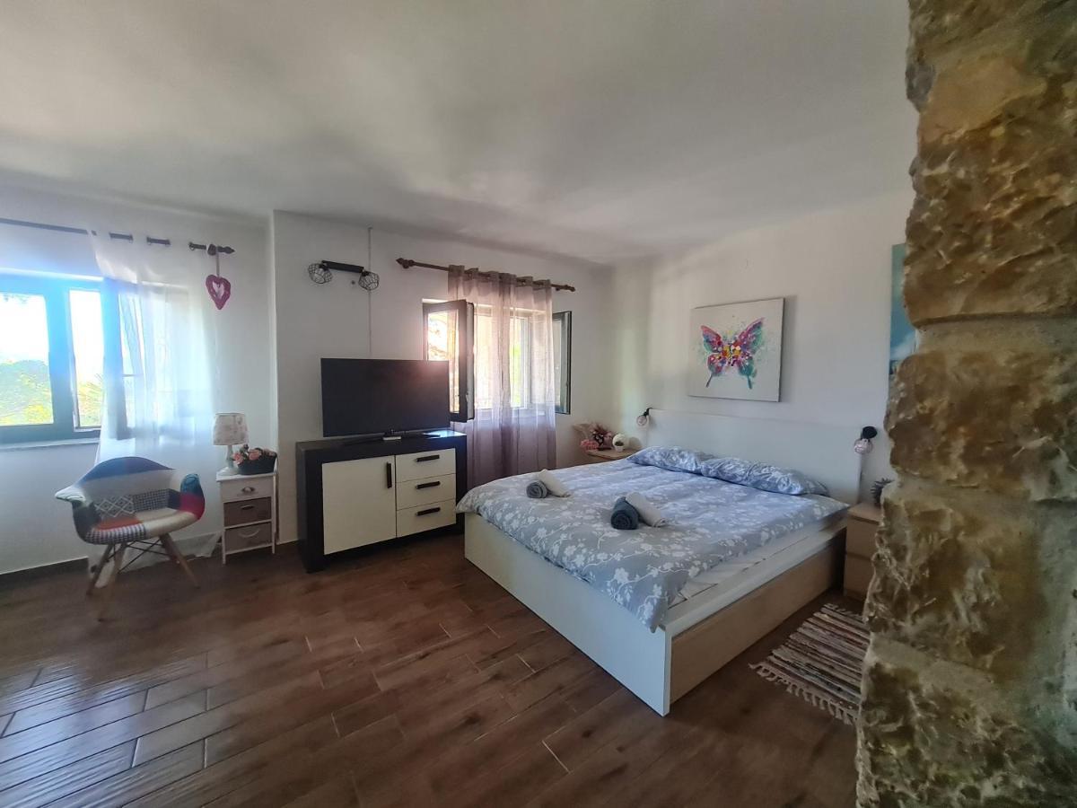 Apartment Sunshine Мали-Лошинь Экстерьер фото